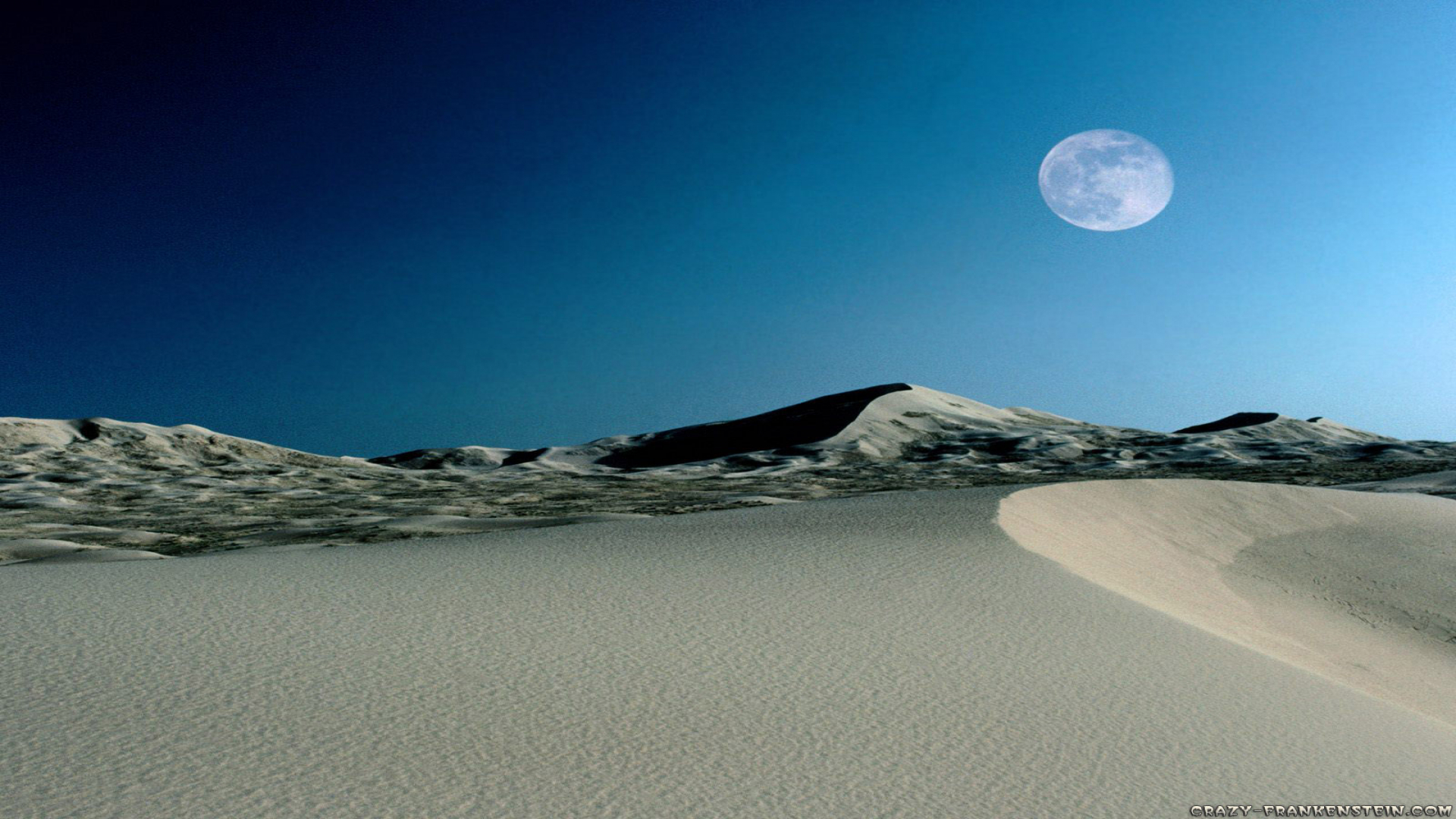 Desert Wallpaper Moon - HD Wallpaper 