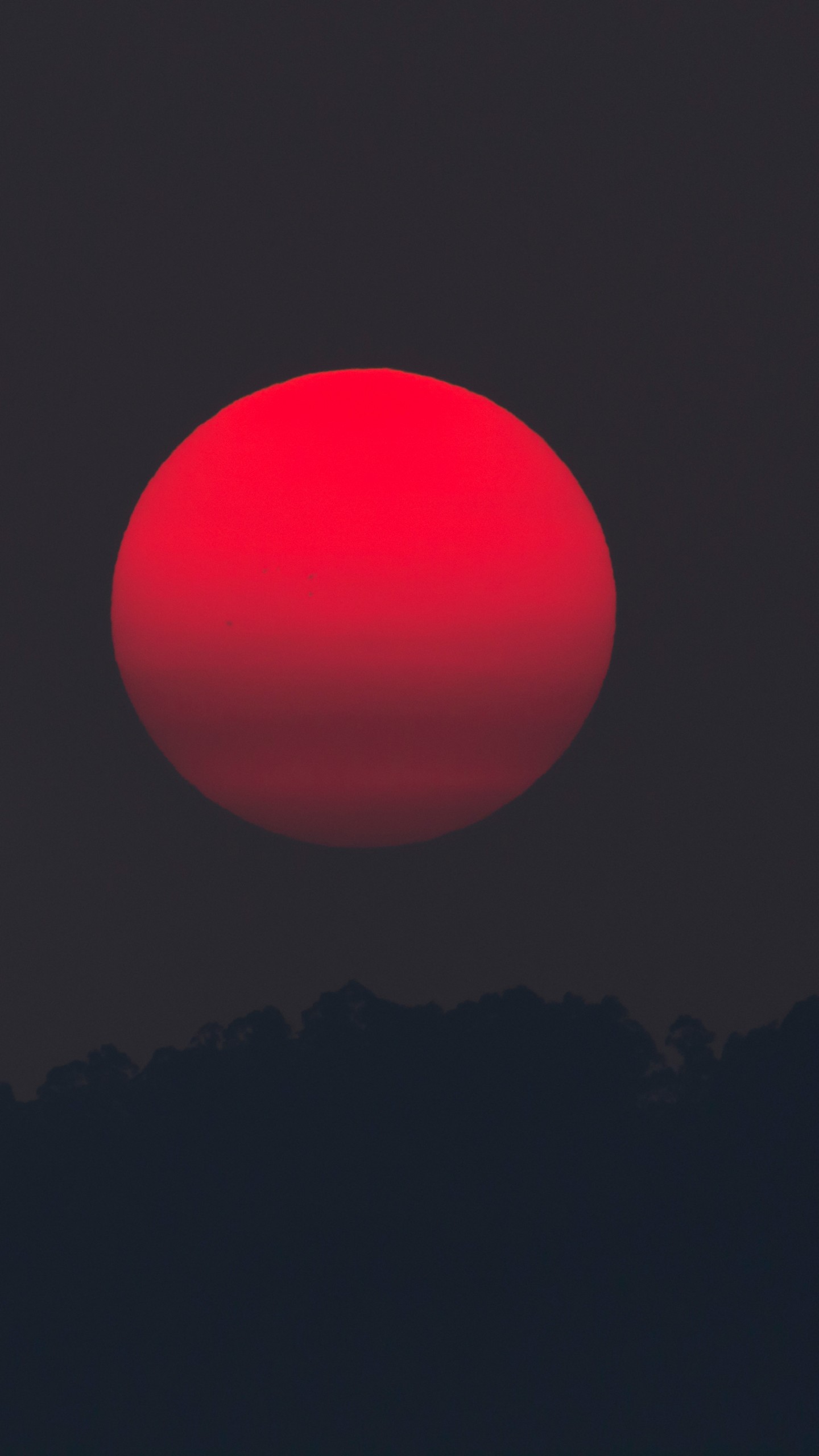 Red Sun Wallpaper Iphone - HD Wallpaper 