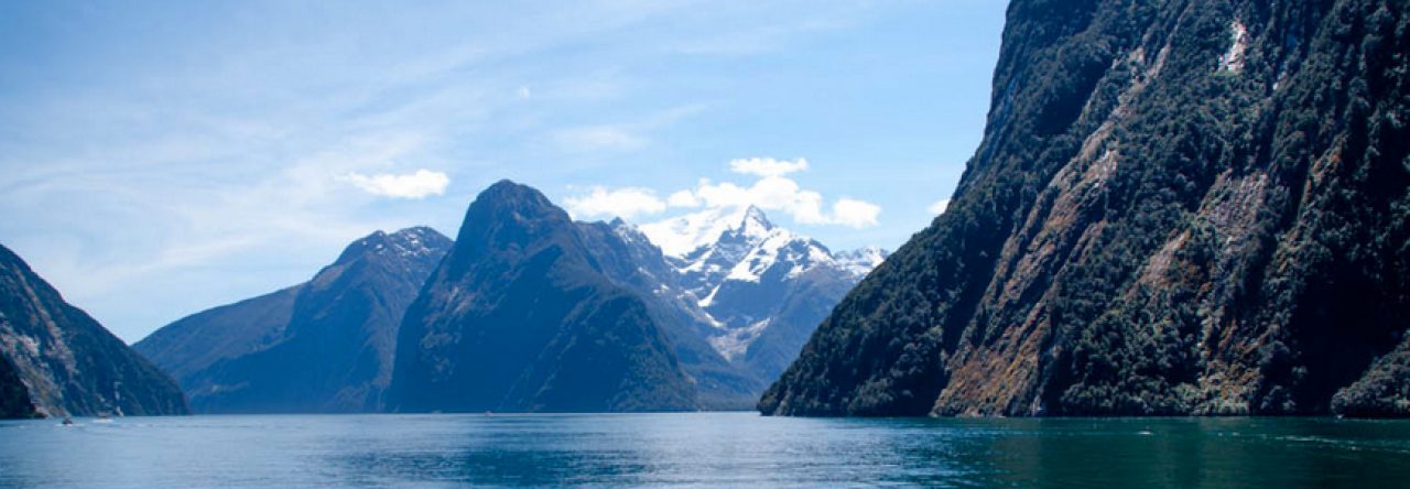 Milford Sound - HD Wallpaper 