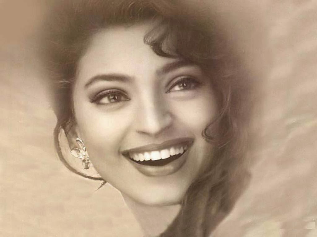 Sketch Of Juhi Chawla - 1024x768 Wallpaper Sketch Of Juhi Chawla - 1024x768 Wallpaper