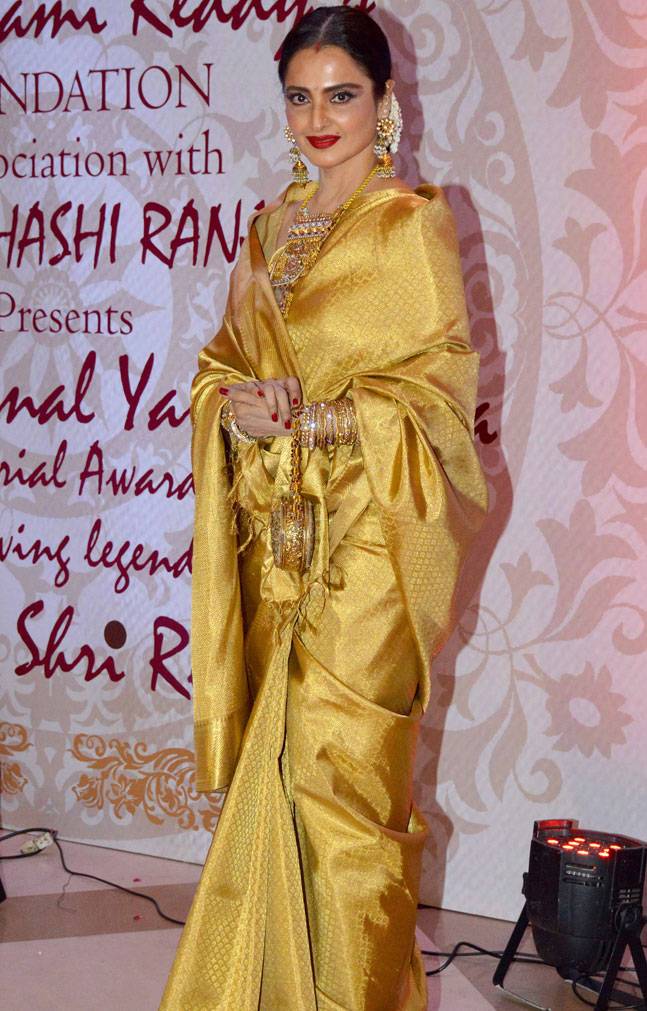 Wedding Gold Kanchipuram Saree - HD Wallpaper 