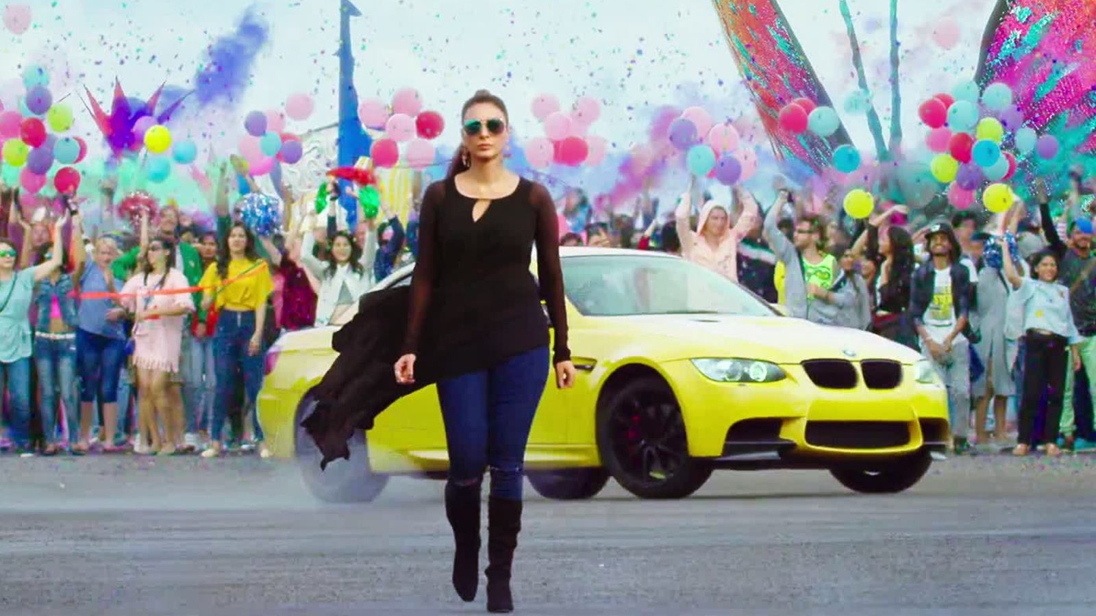 Tabu Actresses Hd Wallpapers - Tabu From Golmaal Again - HD Wallpaper 