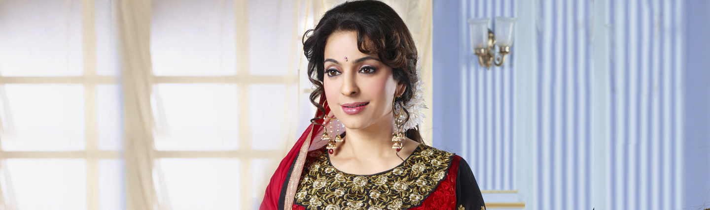 Juhi Chawla - Lady - HD Wallpaper 