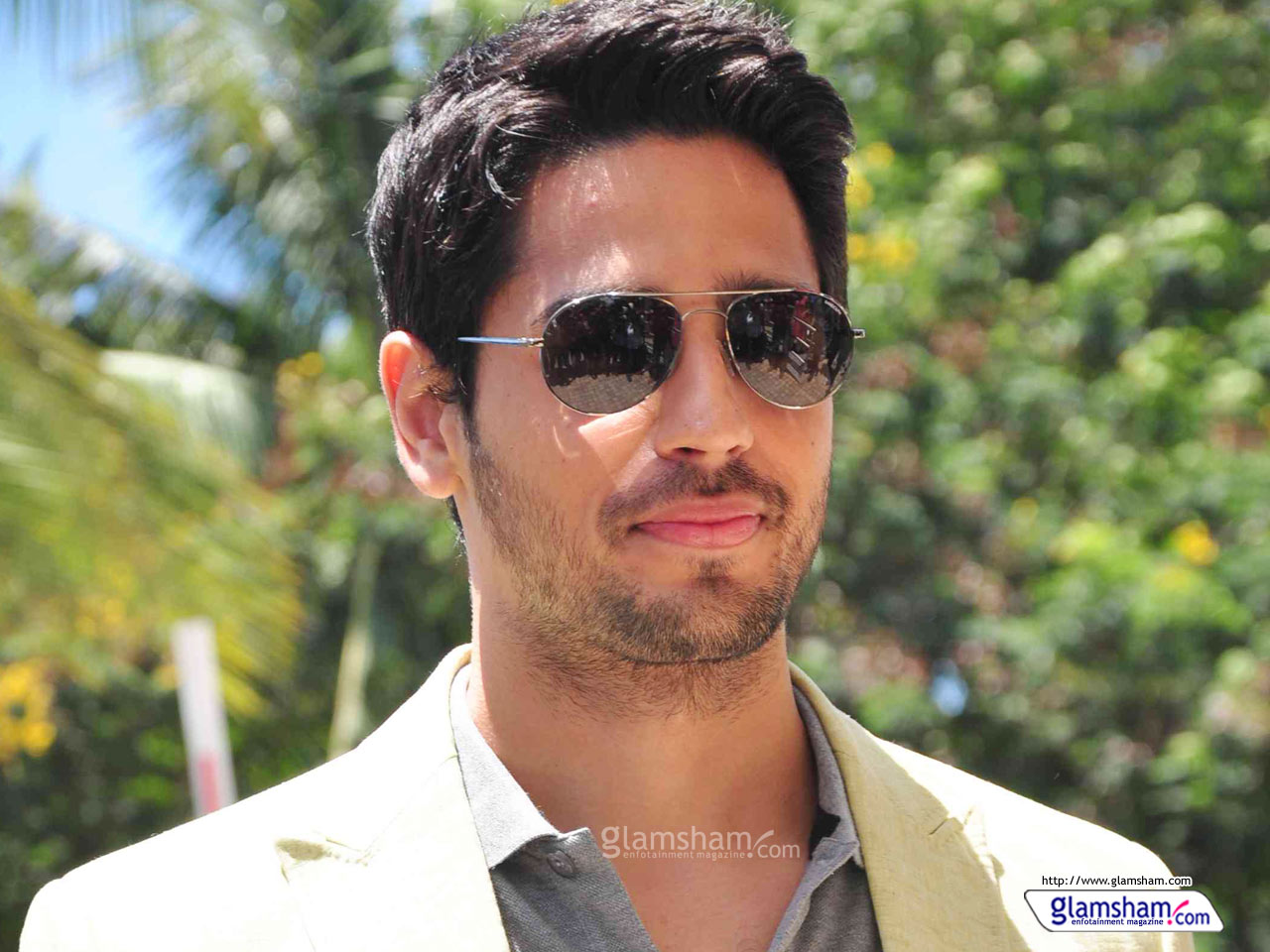 Kartik Aaryan And Sidhart Malhotra - HD Wallpaper 