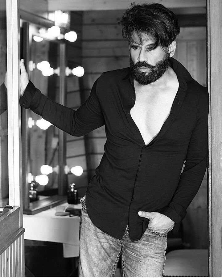 Sunil Shetty Beard Look - 720x900 Wallpaper Sunil Shetty Beard Look - 720x900 Wallpaper