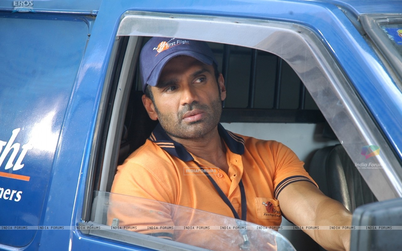 Sunil Shetty - 1280x800 Wallpaper - teahub.io