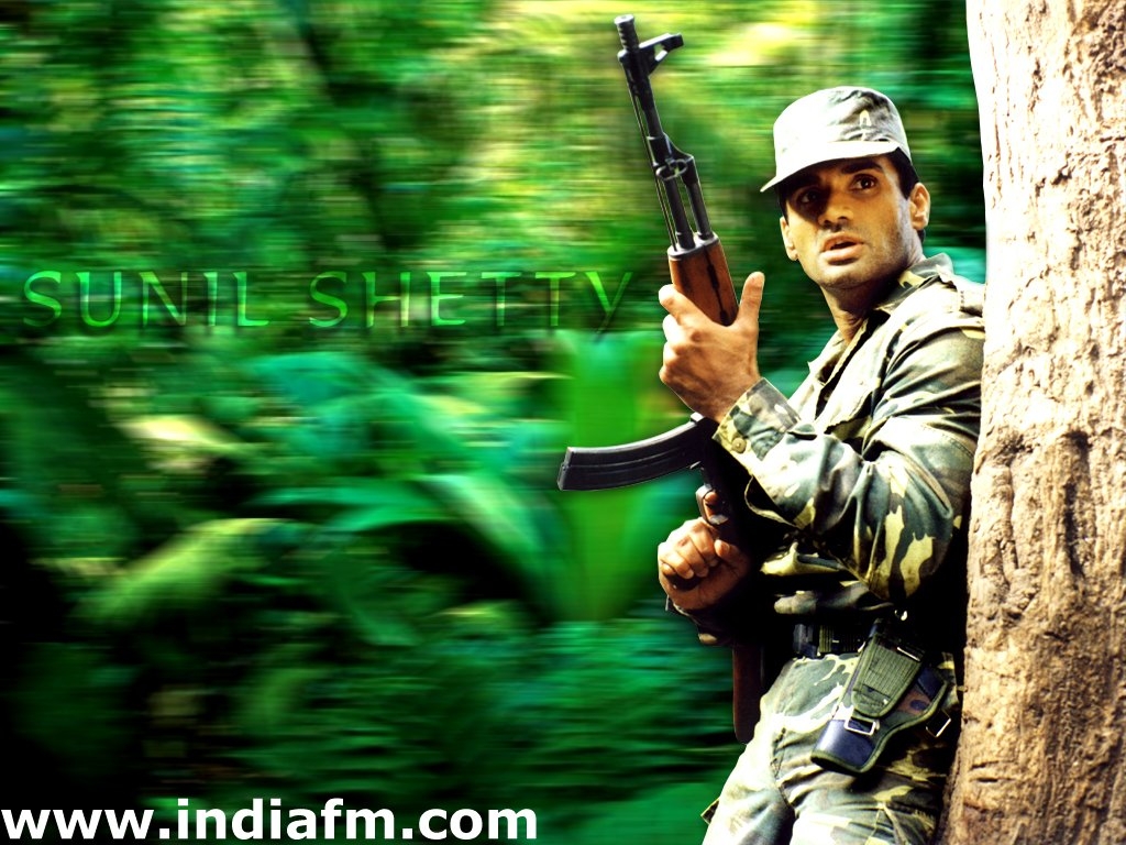 Sunil Shetty - Sunil Shetty In Army Dress - HD Wallpaper 