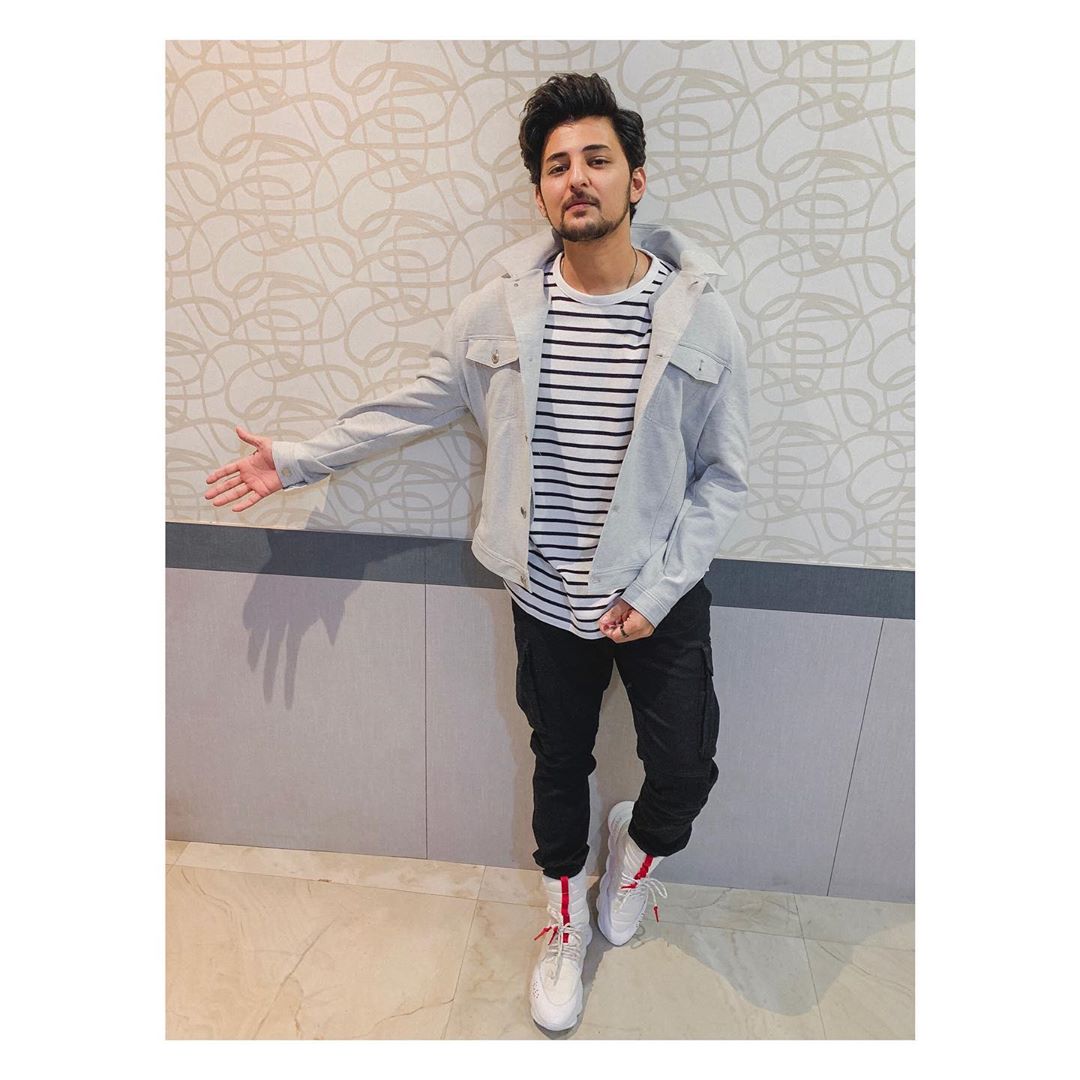Darshan Raval Tere Siva - 1080x1080 Wallpaper Darshan Raval Tere Siva - 1080x1080 Wallpaper
