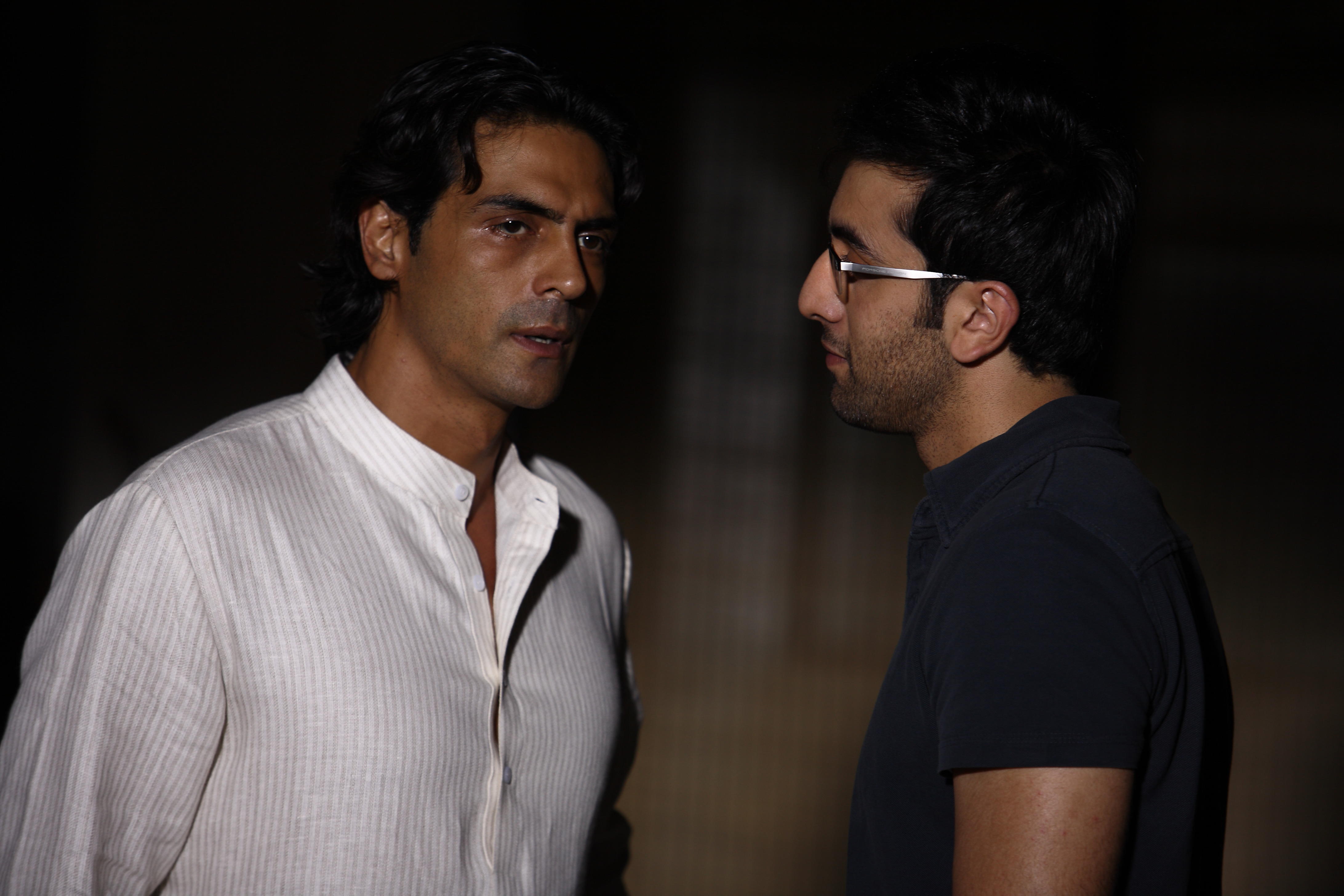 Ranbir Kapoor And Arjun Rampal Movie - HD Wallpaper 