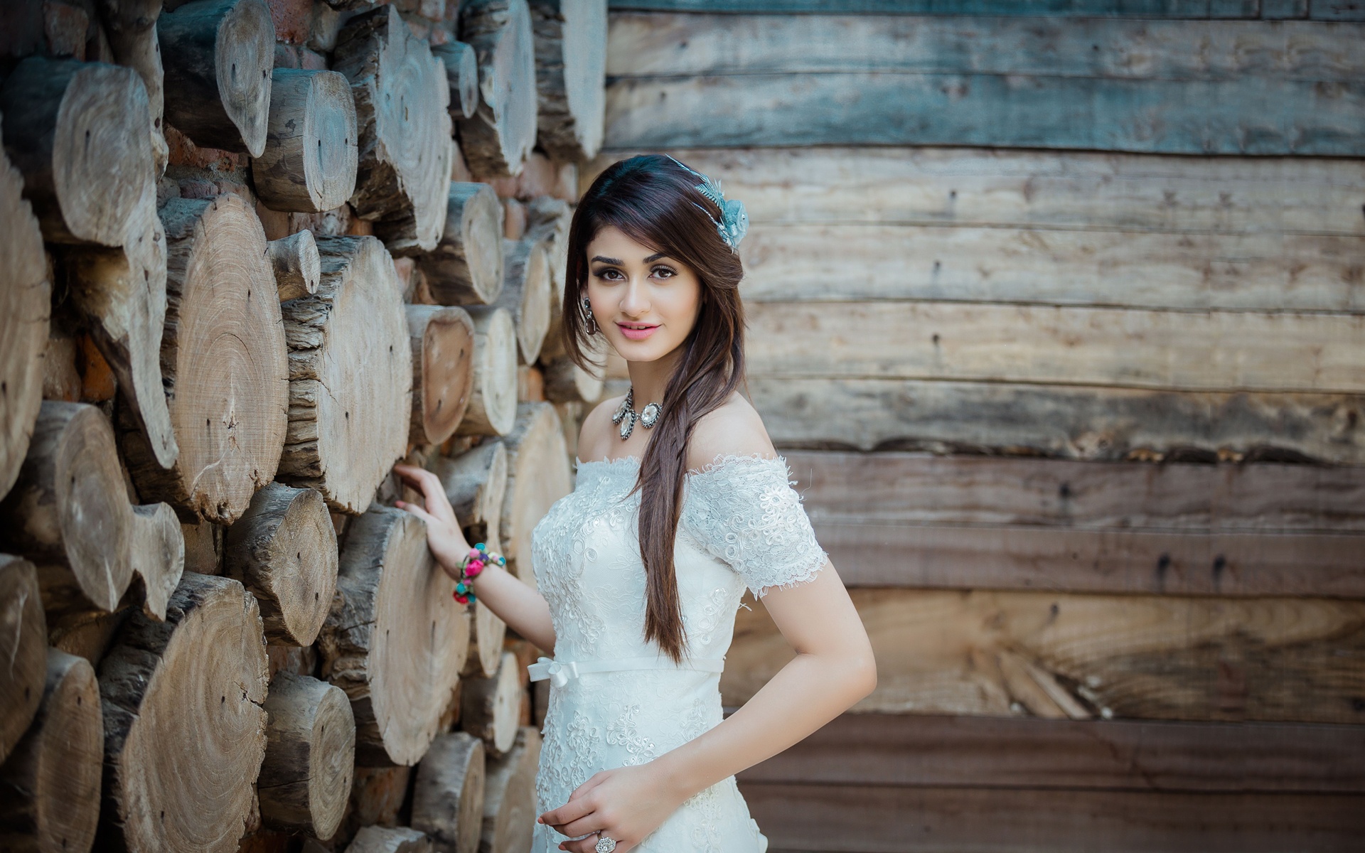 Aditi Arya Beautiful Indian Model Hd Wallpapers - Full Hd Aditi Arya Hd - HD Wallpaper 