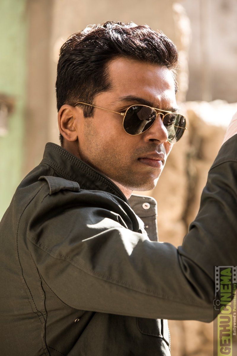 Karthi Kaatru Kaatru Veliyidai - HD Wallpaper 