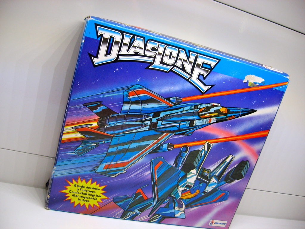 Diaclone - HD Wallpaper 