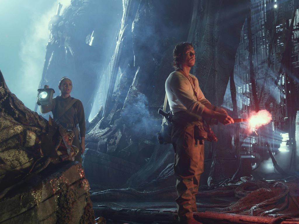 Transformers The Last Knight Review - HD Wallpaper 