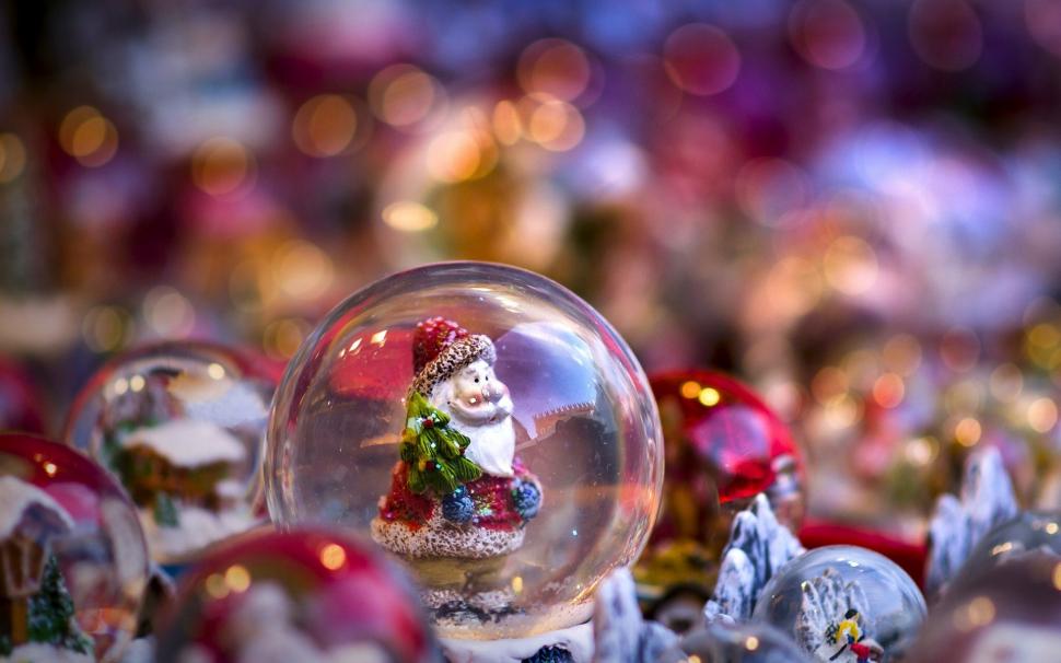 Santa Claus Toys Bokeh Wallpaper,christmas Hd Wallpaper,santa - Santa Claus Bokeh - HD Wallpaper 