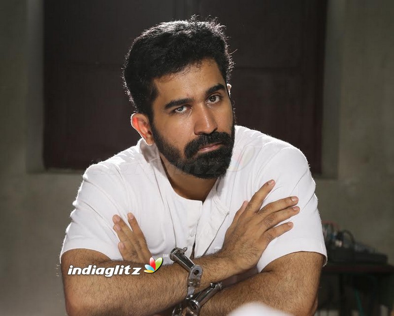 Yaman - Vijay Antony New Look - HD Wallpaper 