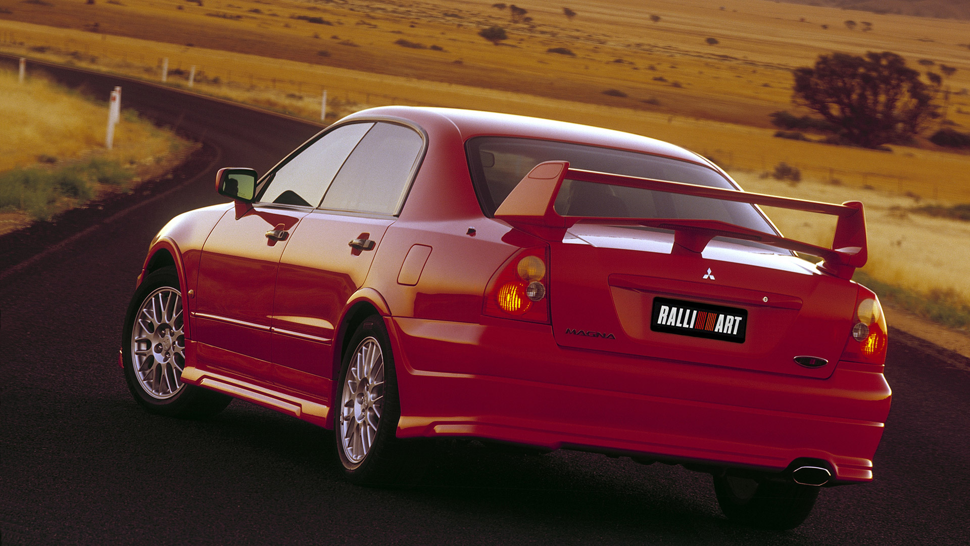 Mitsubishi Diamante Wallpaper Hd - HD Wallpaper 