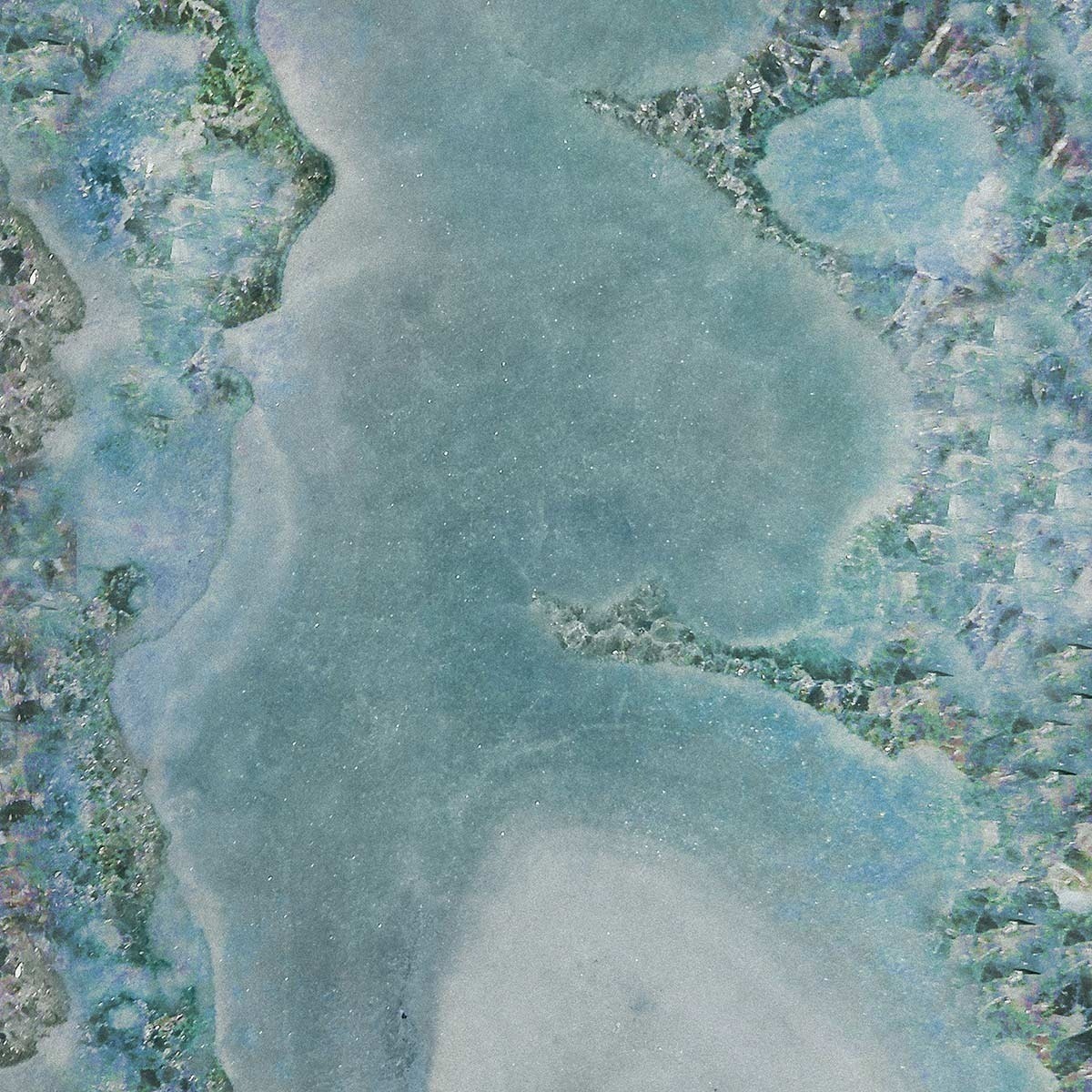 Diamantee Wallpaper Casamance Bleu 77636632 Casamance - Sea - HD Wallpaper 