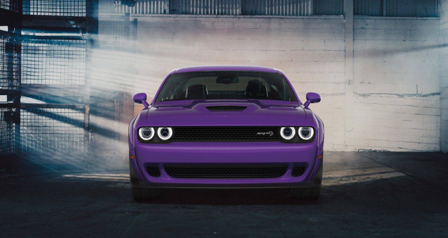 2019 Dodge Challenger Purple Color Front Side Ultra - Challenger Hellcat Vs Rt - HD Wallpaper 