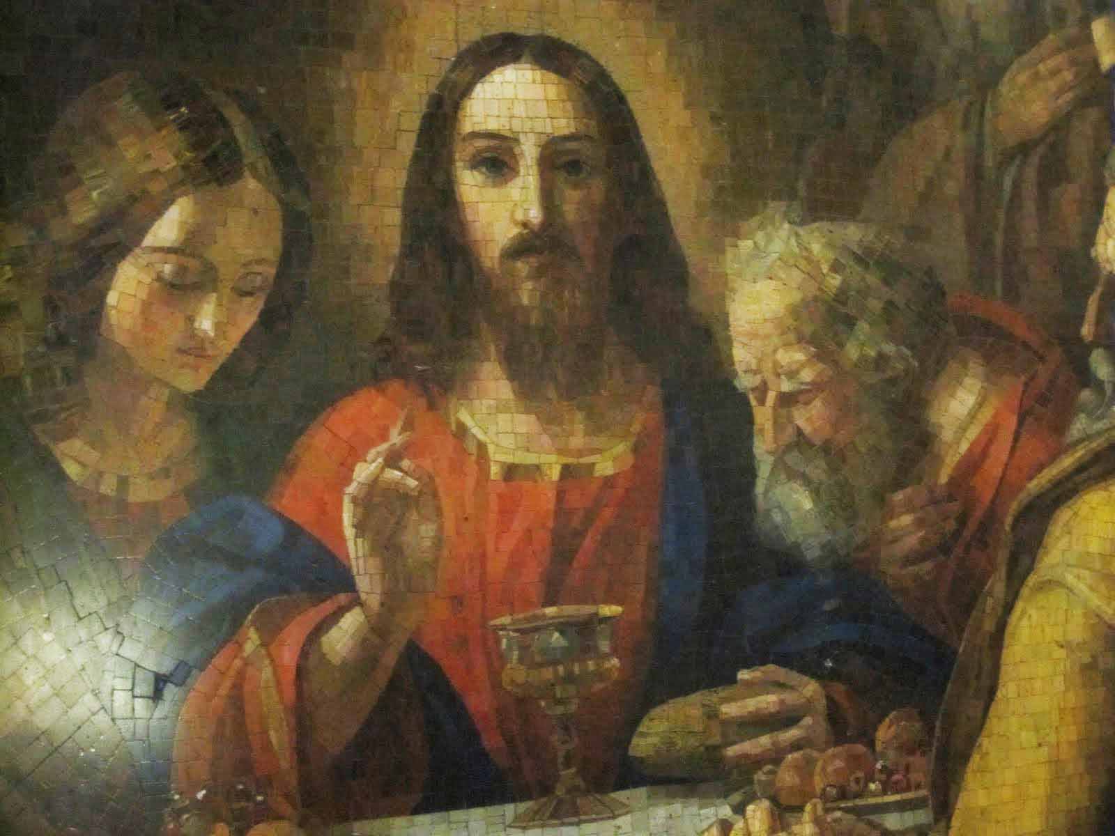 Картина где за столом сидят святые