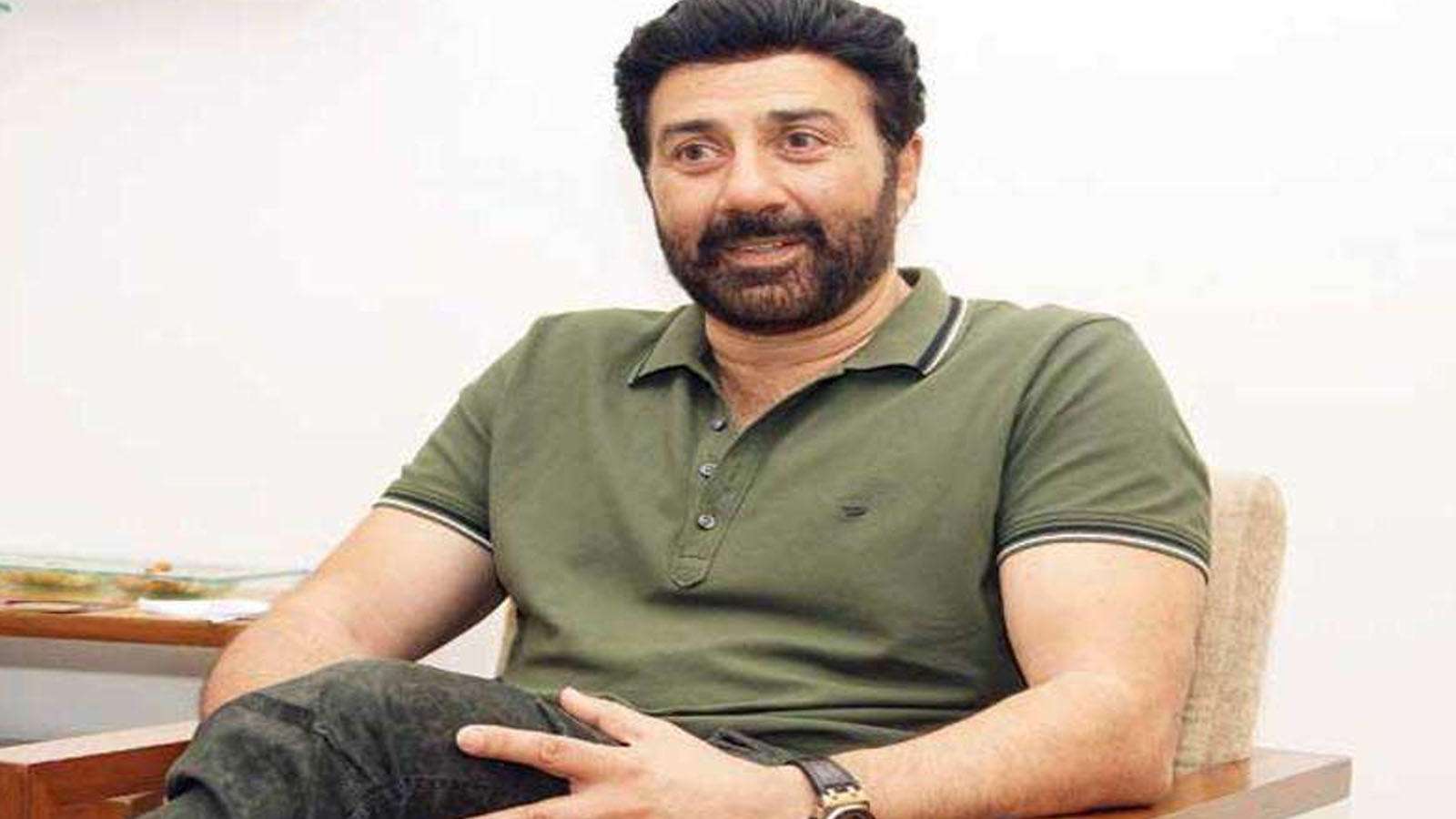 Sunny Deol - HD Wallpaper 