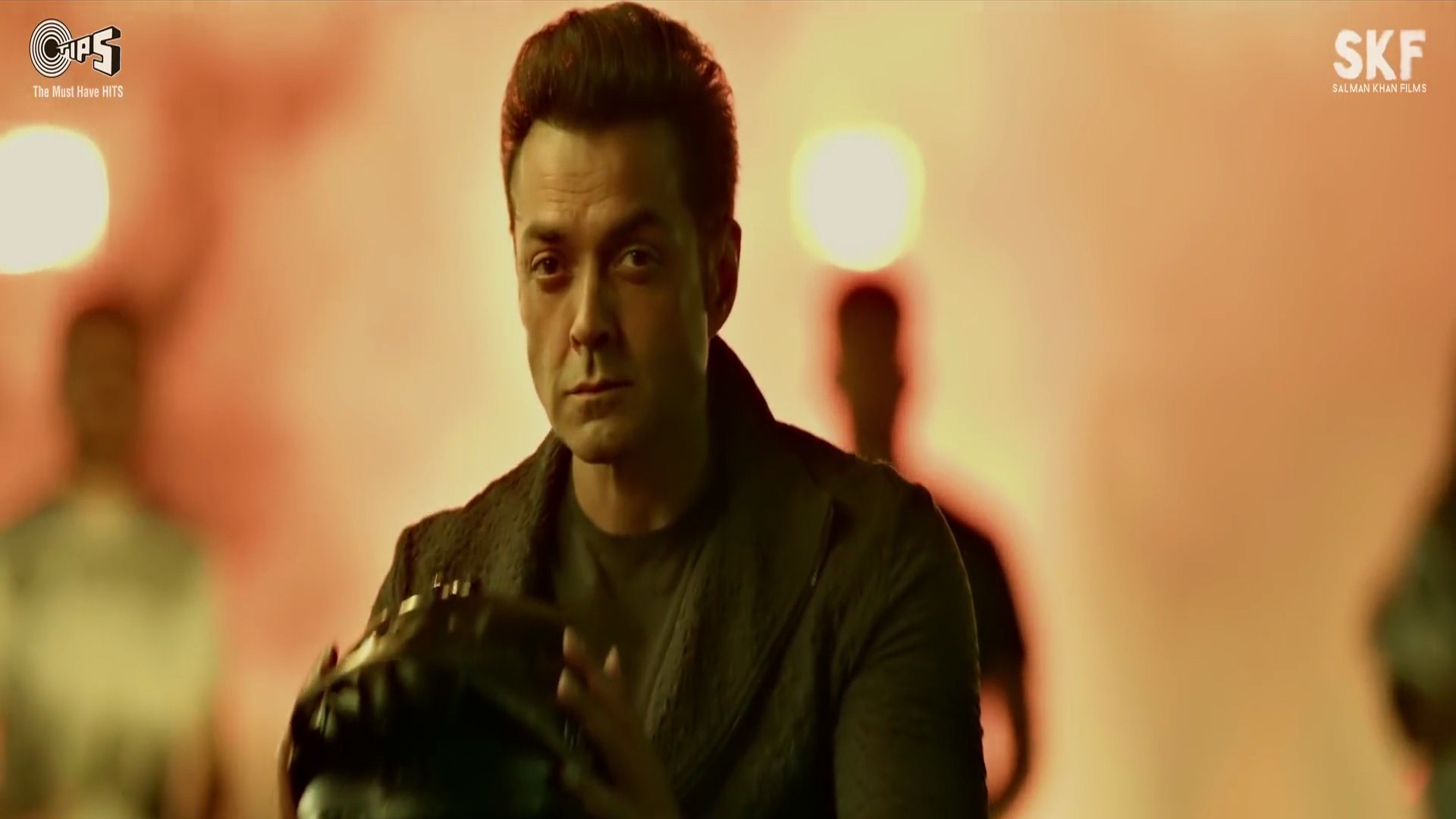 Actor Bobby Deol In Race - Bobby Deol - HD Wallpaper 