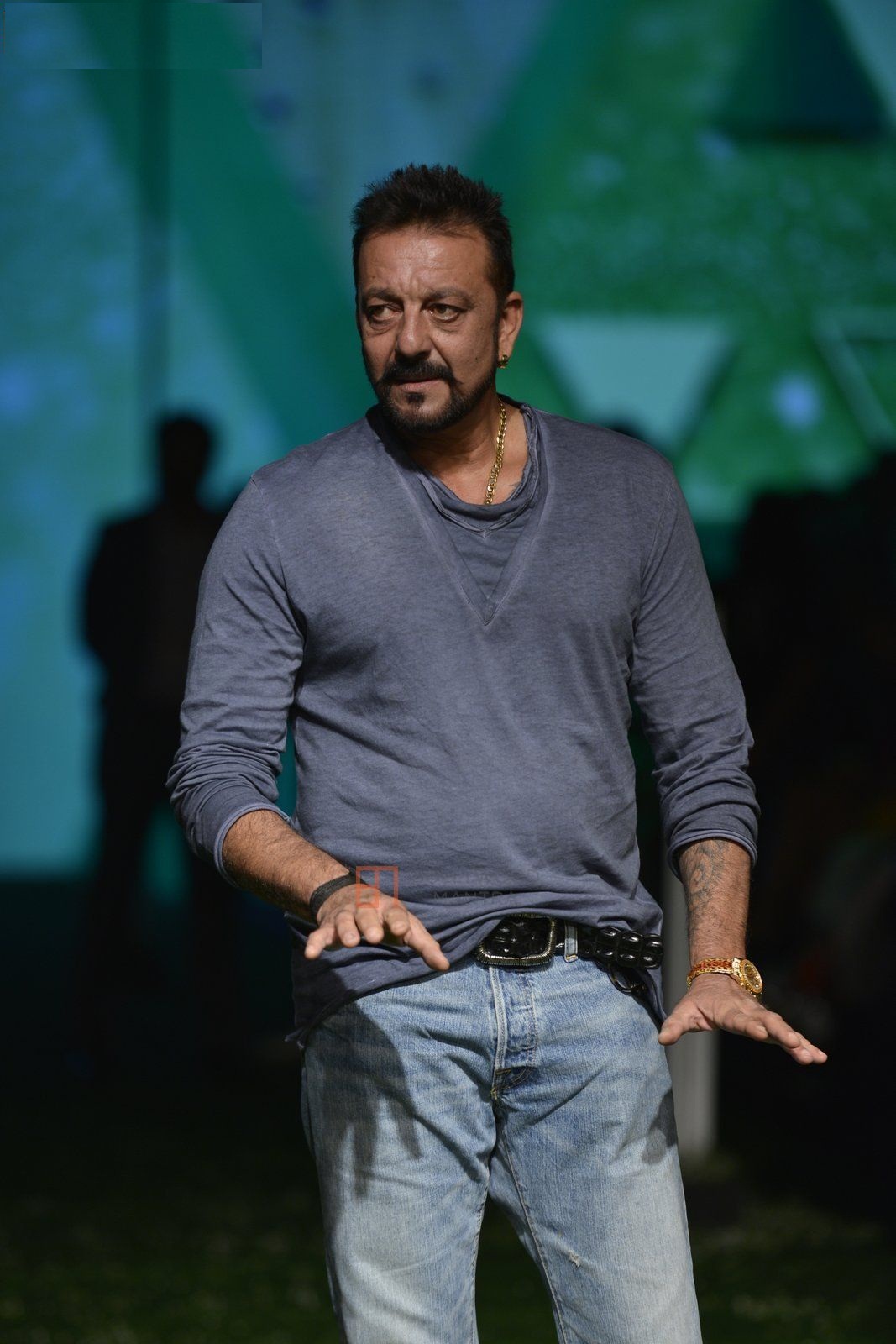 Sanjay Dutt Beautiful Smile Pics Wallpapers - Sanjay Dutt All New - HD Wallpaper 