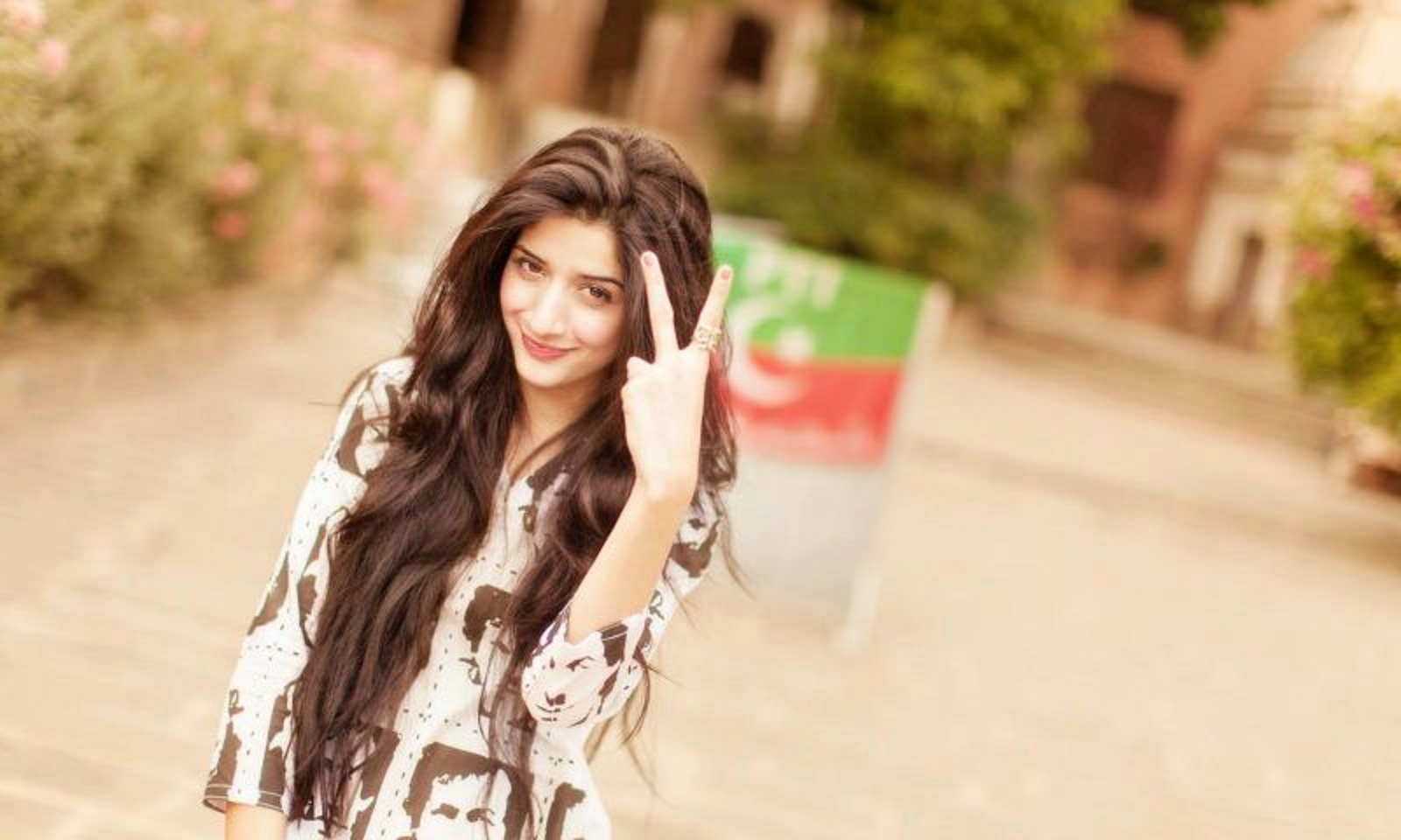 Bollywood New Actress Mawra Hocane Unseen Free High - Sanam Teri Kasam Actres - HD Wallpaper 