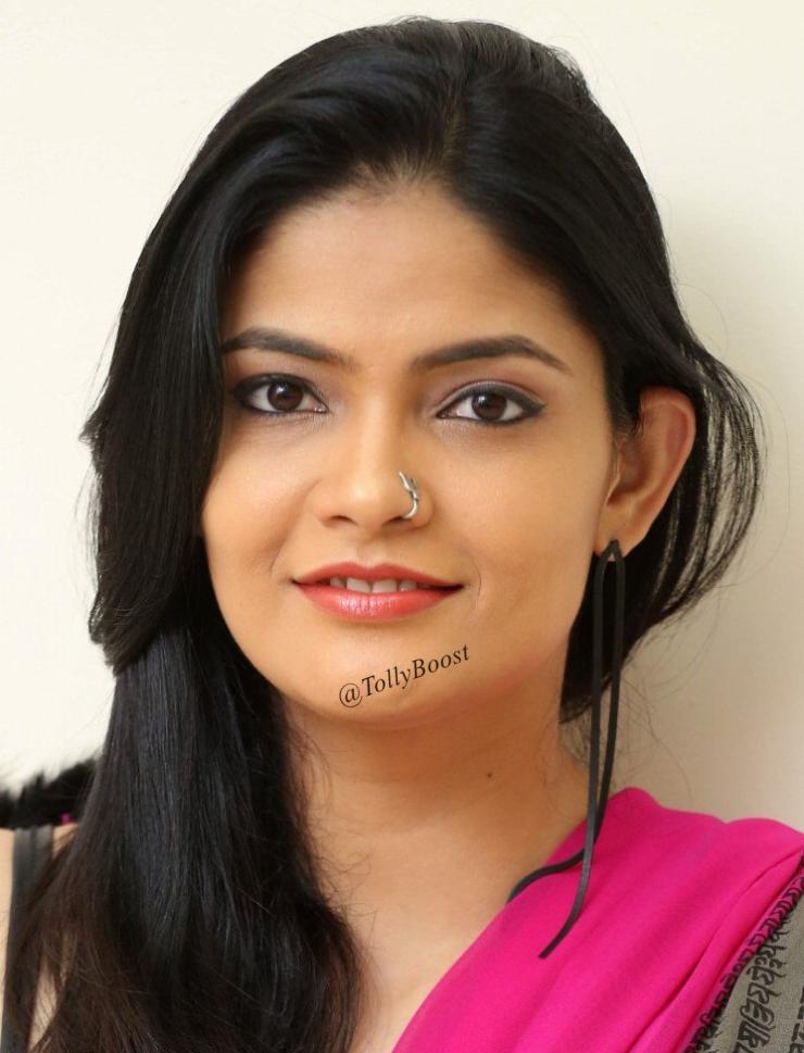 Kalpika Ganesh - HD Wallpaper 