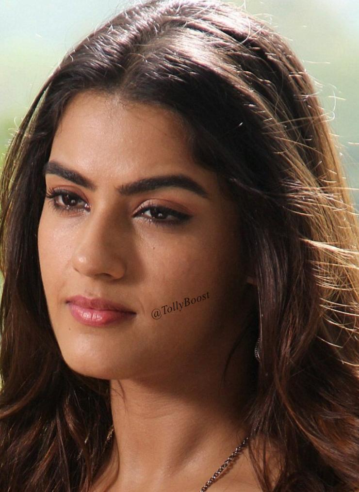 Flash Iris Outfits Season 1 - HD Wallpaper 