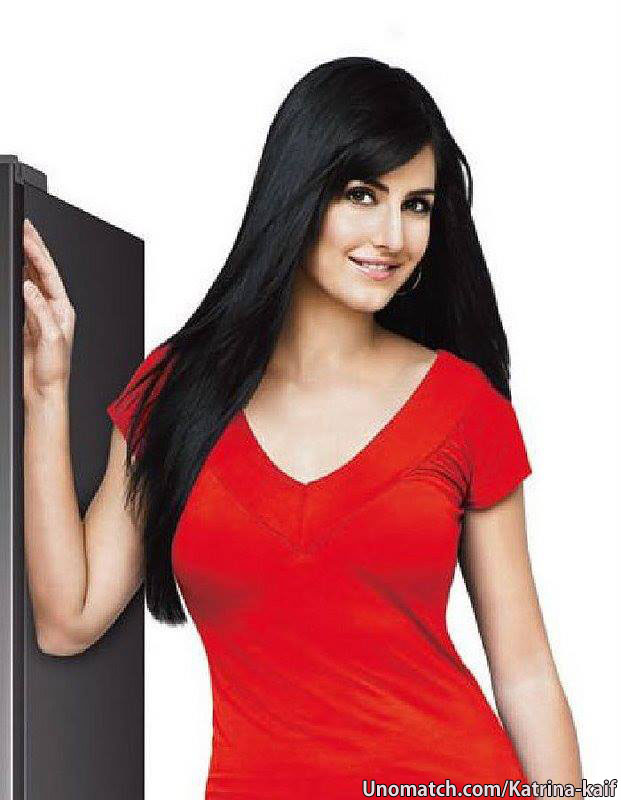 “life Is Like A Coin And Pleasure And Pain Are The - Katrina Kaif Png - HD Wallpaper 