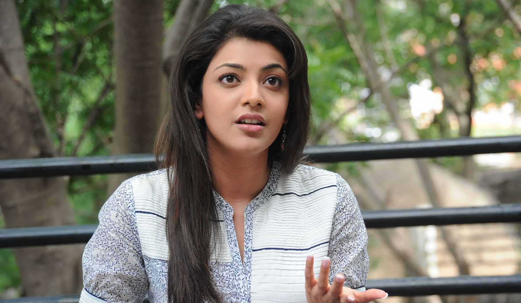 Tollywood Actress Kajal Agarwal Real Simple Look Hd - Kajal Agarwal In Businessman - HD Wallpaper 