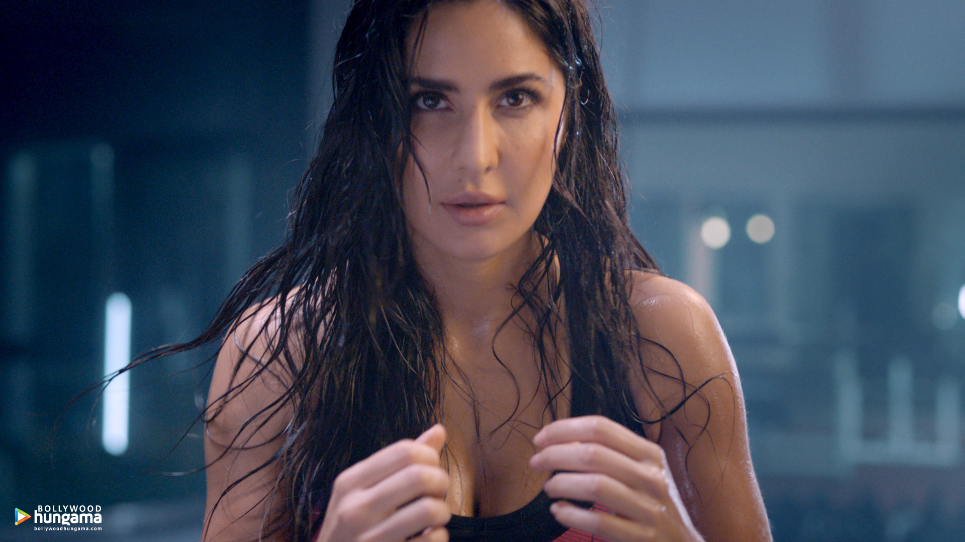 Katrina Kaif Reebok Ad - HD Wallpaper 