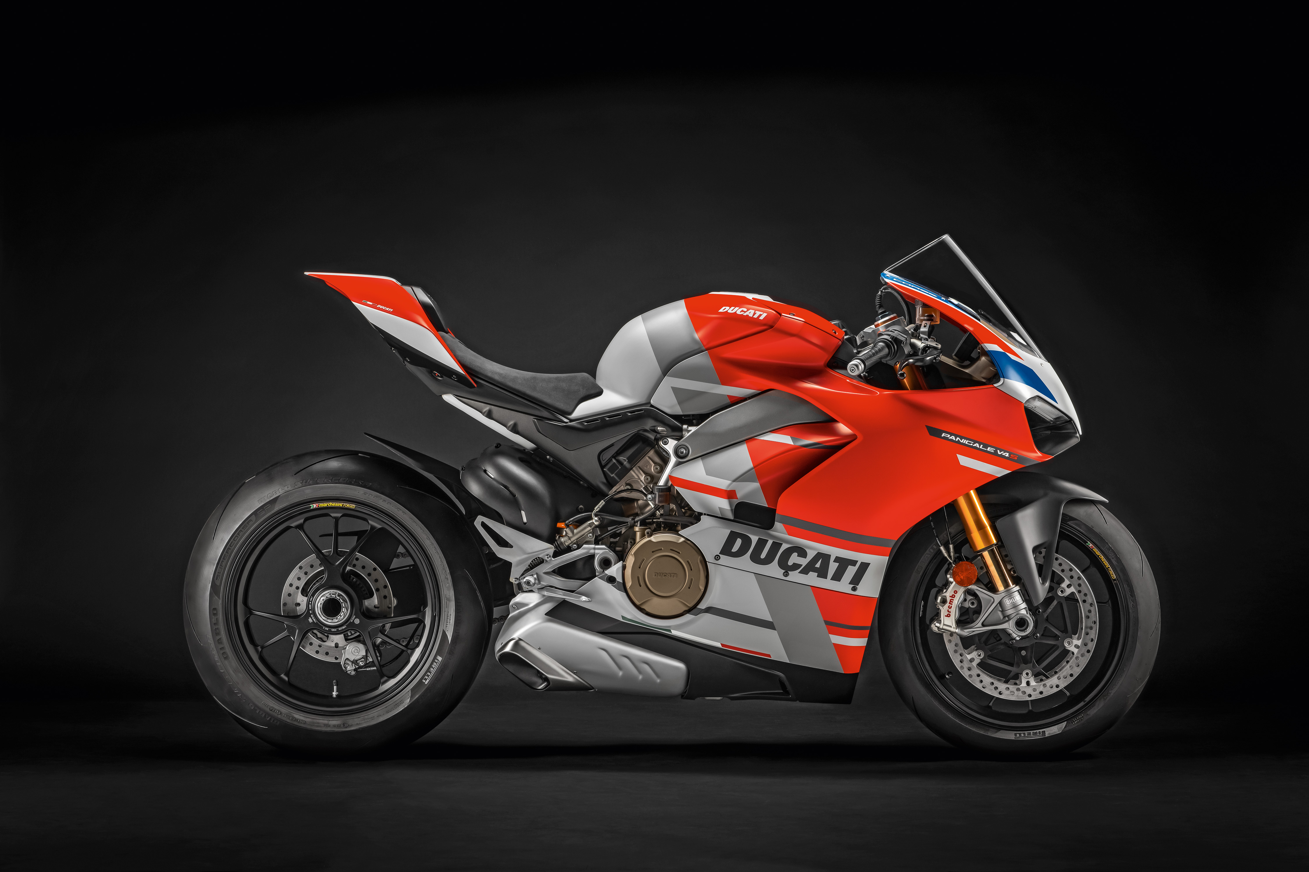 Ducati Panigale V4 Speciale - HD Wallpaper 