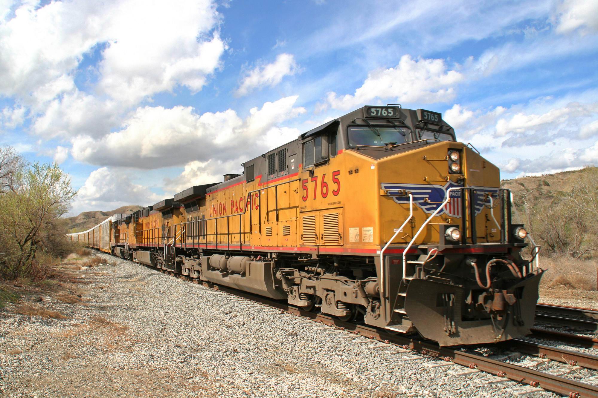 Hq Definition Amazing Background Wallpapers Of Train - Best Train Background Hd - HD Wallpaper 