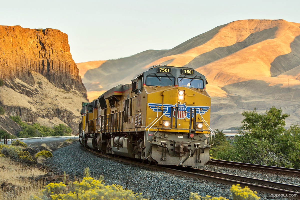 Union Pacific Phone Background - HD Wallpaper 