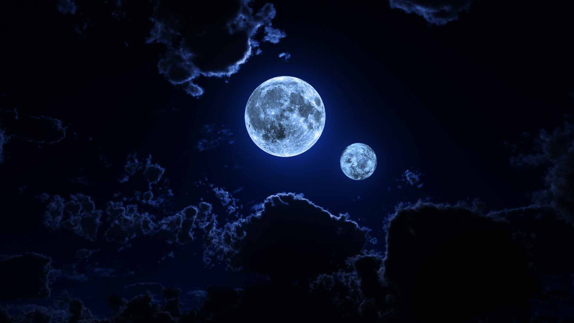 Real Moon In Night Sky - HD Wallpaper 