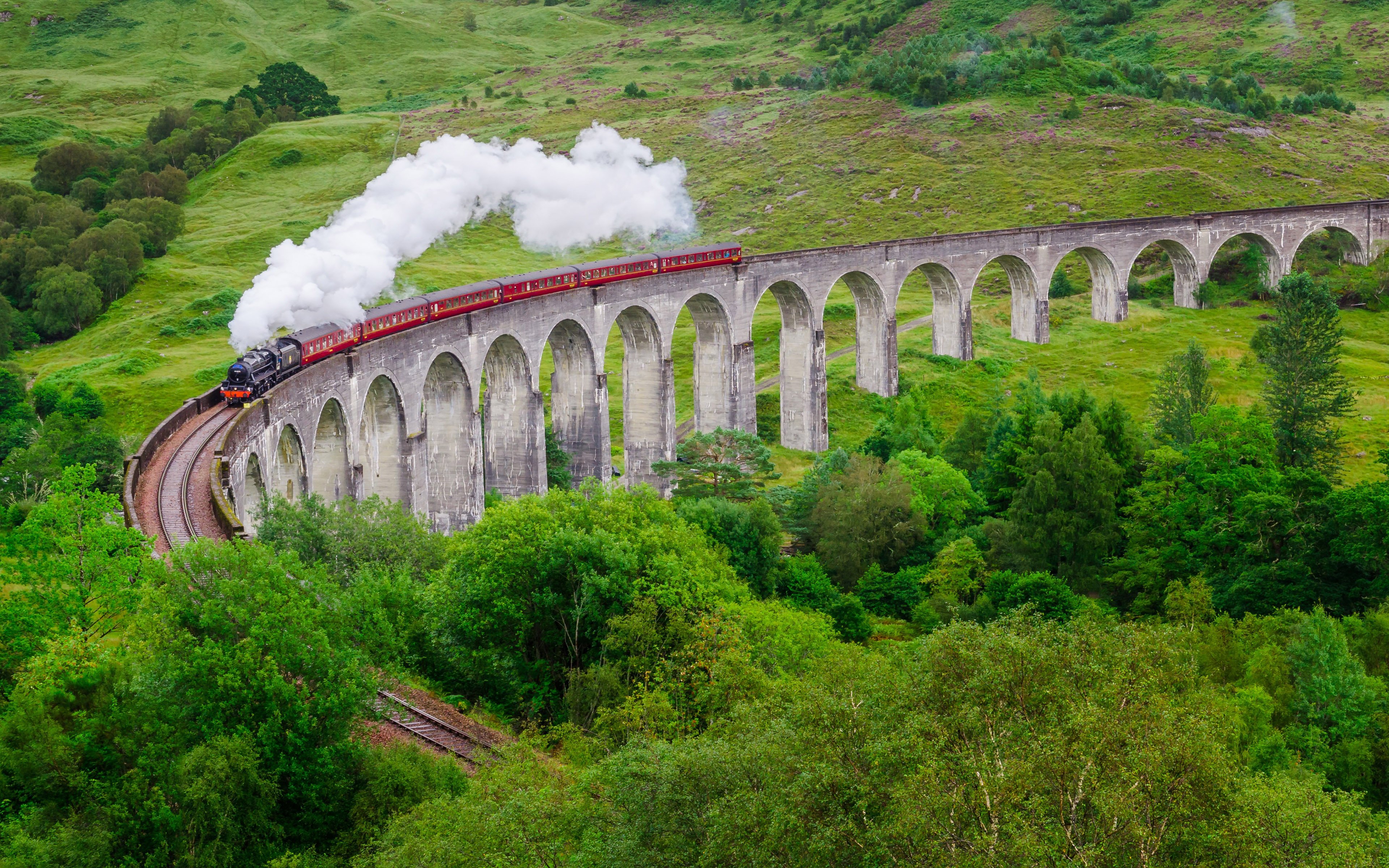 Glenfinnan Viaduct - HD Wallpaper 