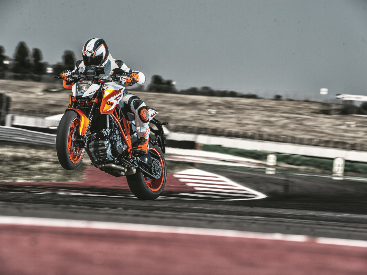 Wallpaper Ktm 1290 Super Duke R Bike - Ktm 1290 Super Duke R Se - HD Wallpaper 