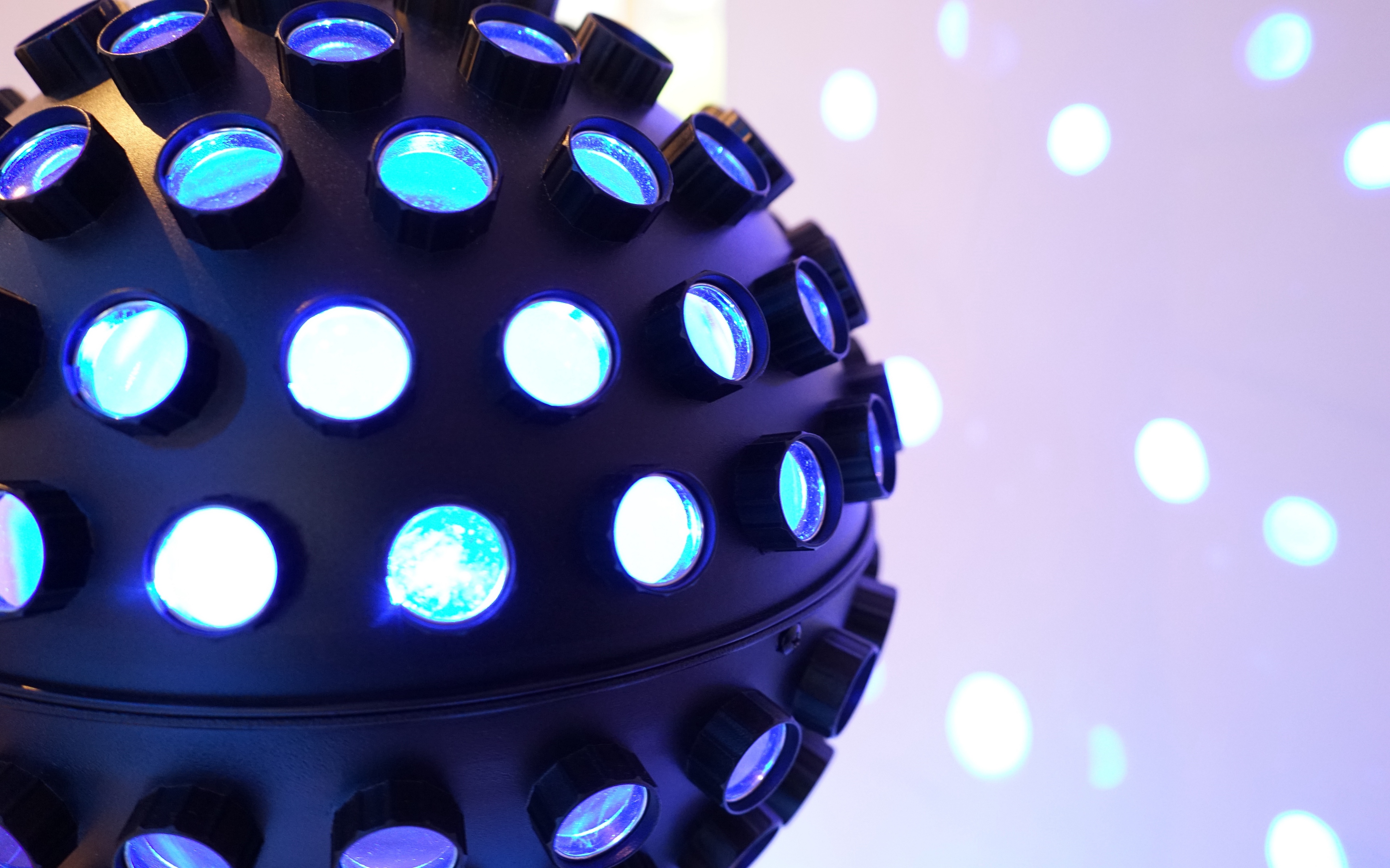 Wallpaper Disco-ball, Led, Light - Download Wallpaper Disco Lights - HD Wallpaper 