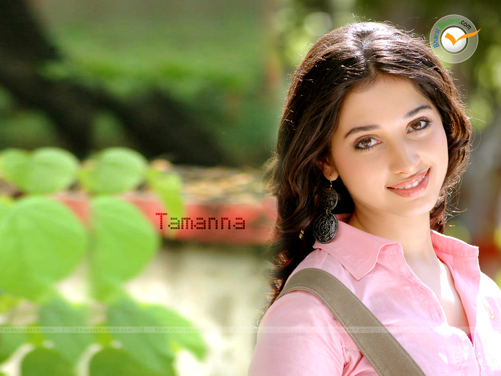 Top Film Actress Picture - Tamanna In Happy Days - HD Wallpaper 