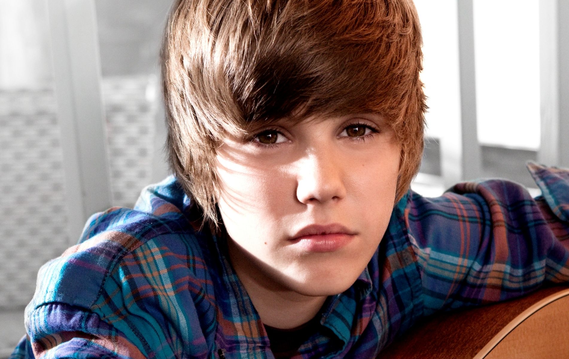 Justin Bieber Teen Star Wallpaper Justin Bieber Early 2000s