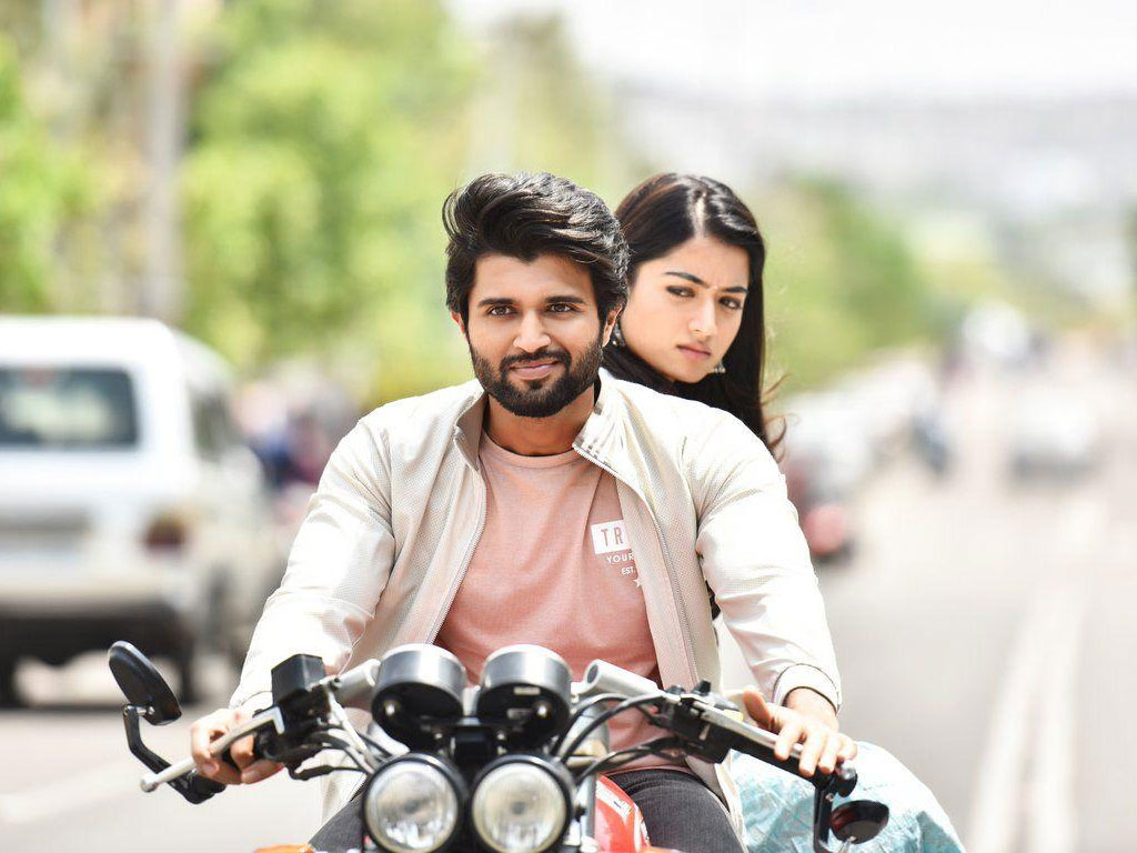 Geetha Govindam Rashmika Mandanna - HD Wallpaper 