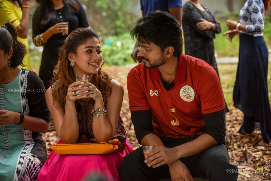 Bigil Movie Latest Hd Photos & Posters, Wallpapers - Bigil Movie Trailer Release - HD Wallpaper 