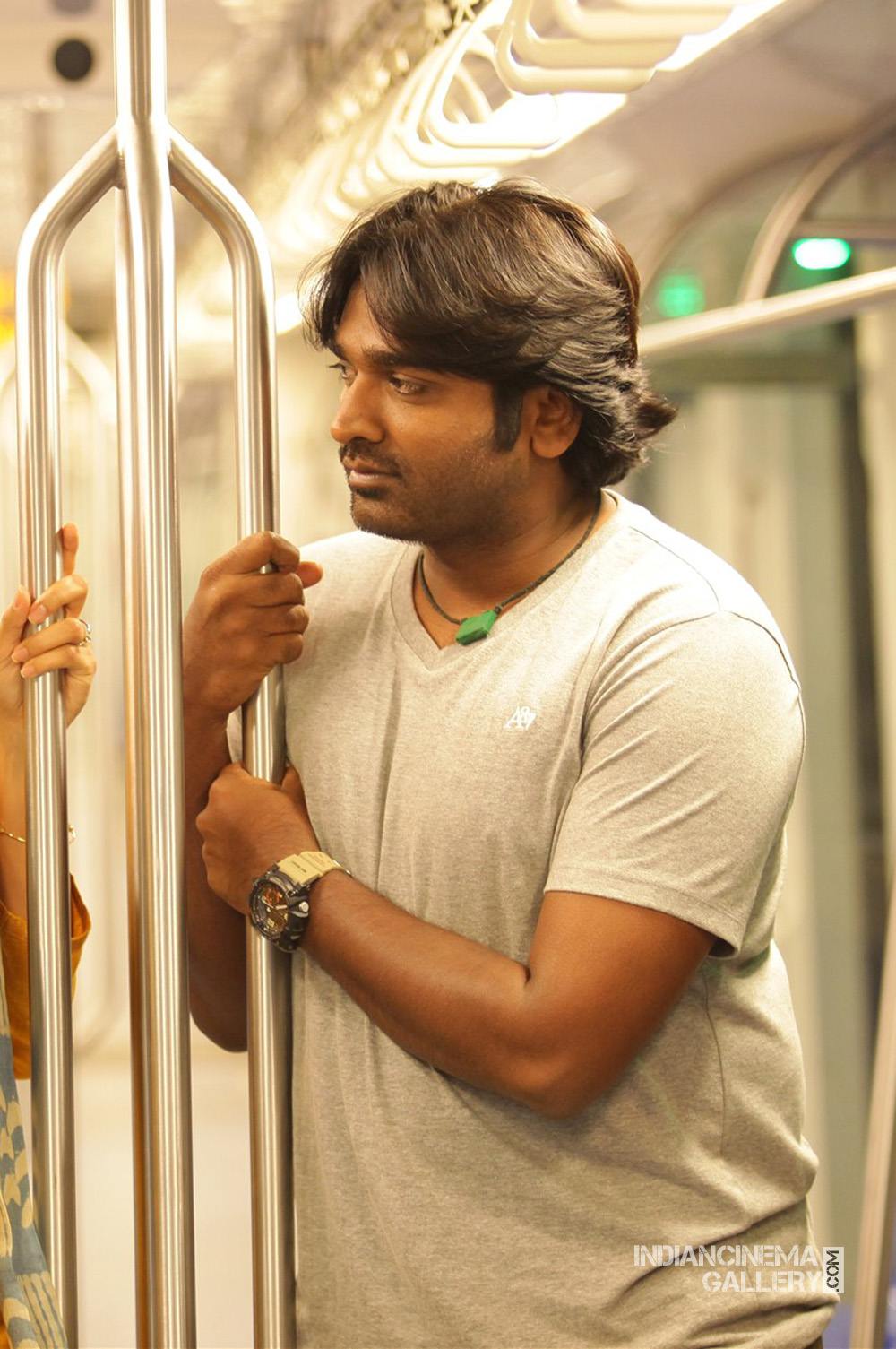 Vijay Sethupathi In 96 Movie - 96 Movie In Tamil - HD Wallpaper 