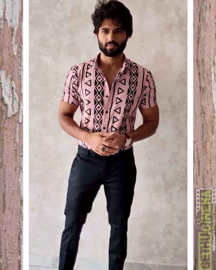 Vijay Deverakonda, Full Size, Wallpaper - Vijay Devarakonda Model - 720x900 Wallpaper Vijay Deverakonda, Full Size, Wallpaper - Vijay Devarakonda Model - 720x900 Wallpaper