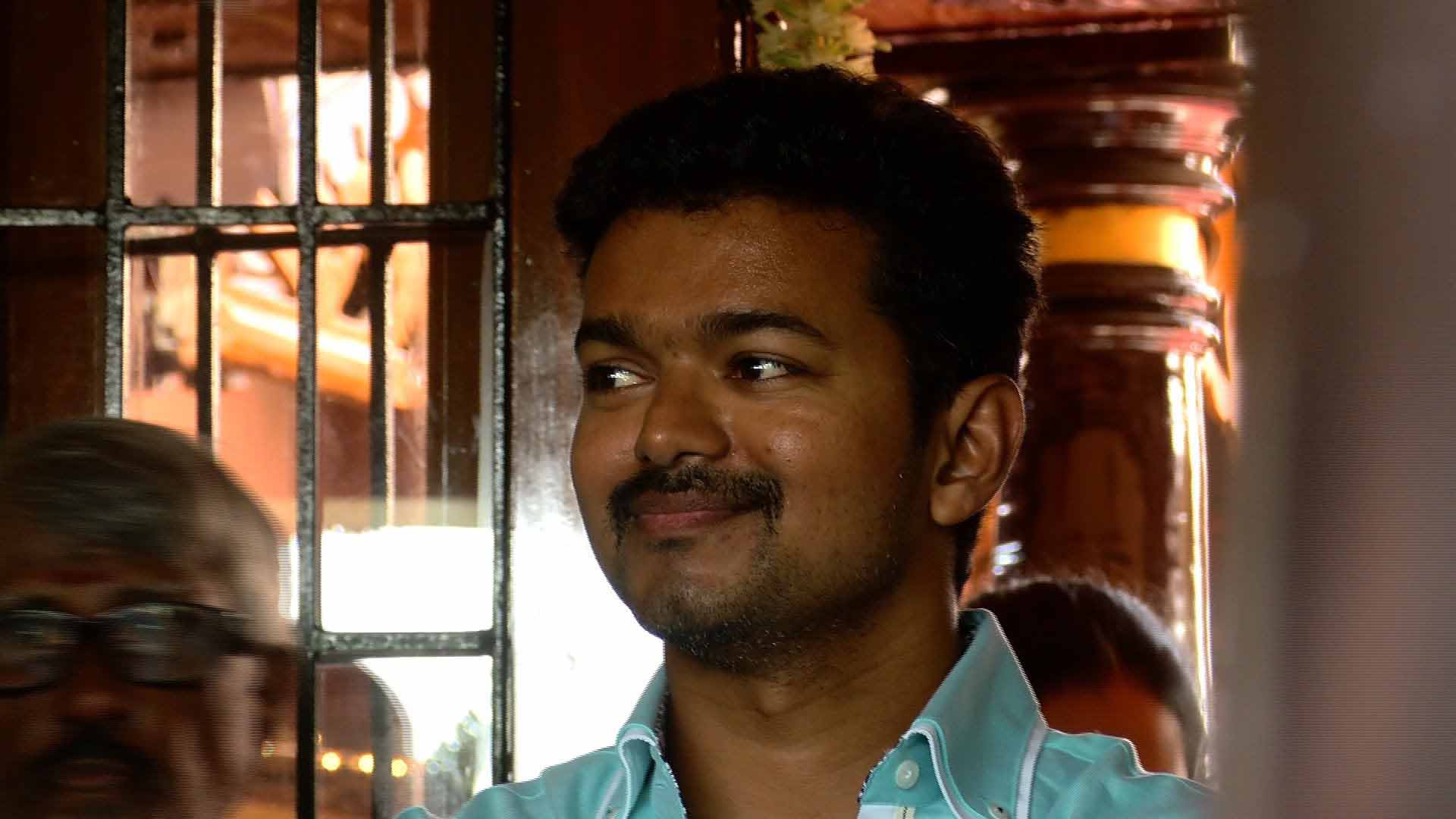 South Actor Vijay Close 1 High Definition Wallpapers - Boy - HD Wallpaper 