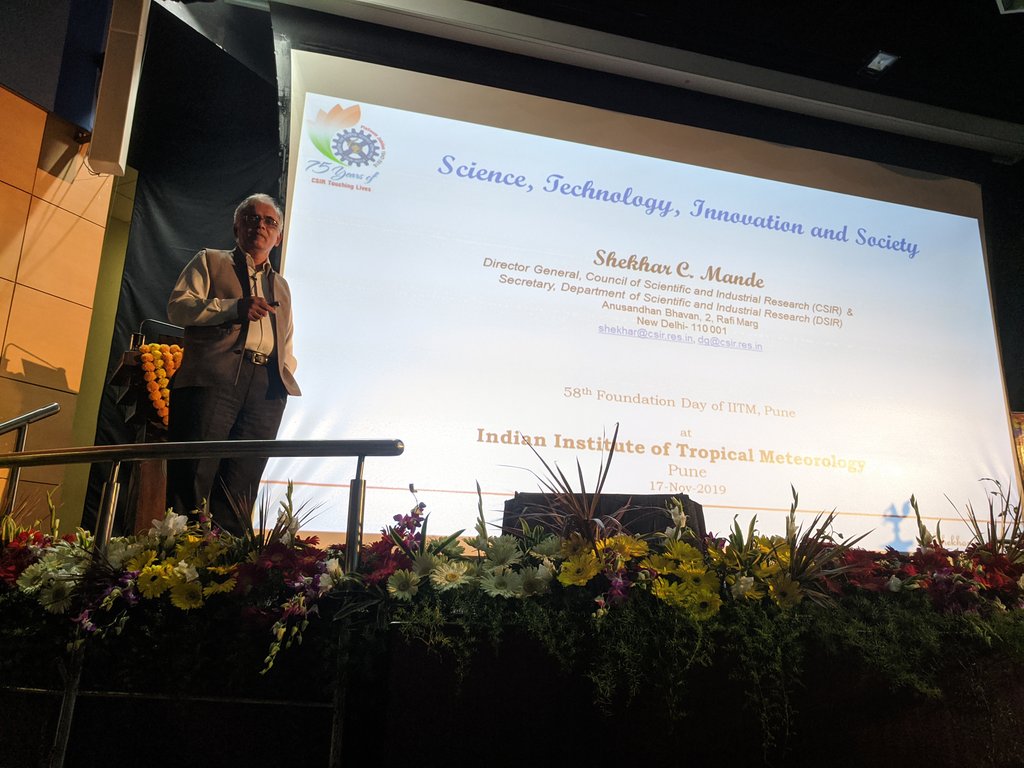 Shekhar Mande, Dg, Csir, Speaking On Science, Technology, - Presentation - HD Wallpaper 