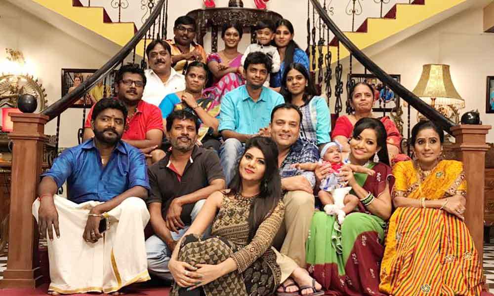 Yaaradi Nee Mohini Serial Cast - HD Wallpaper 