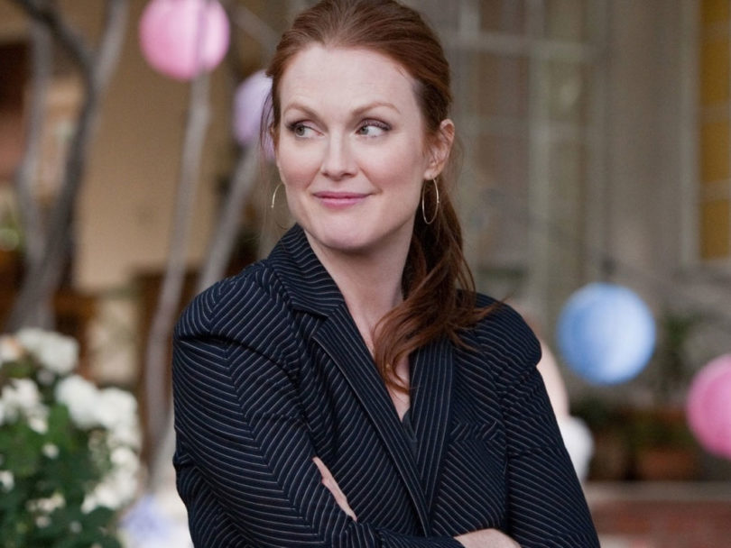 Julianne Moore Hd Wallpapers - Crazy Stupid Love Julianne Moore - HD Wallpaper 