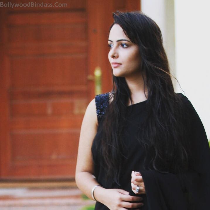 Aanchal Munjal Saree - HD Wallpaper 